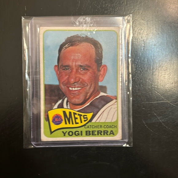 Yogi Berra 1965 Topps #470 - Picture 1 of 2
